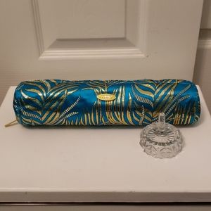 Amrita Singh Bracelet Storage